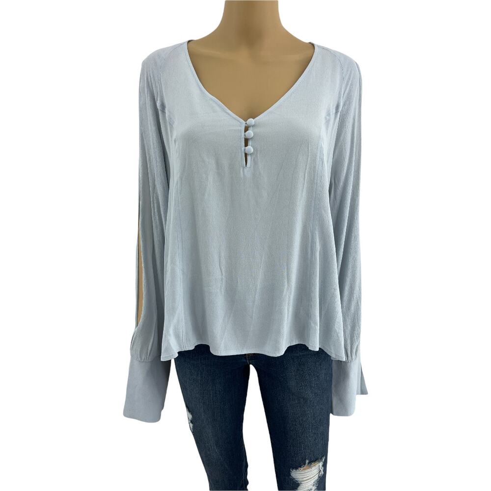 BP Brass Plum LARGE NWT Gray Top Blouse Long Split Sleeve V Neck - Picture 1 of 9